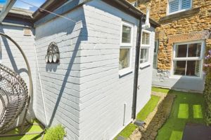 Photo 11- click for photo gallery